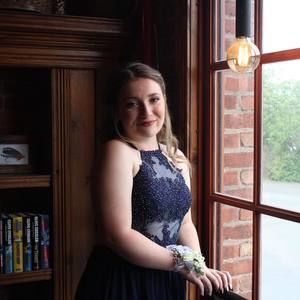 Meet your Posher, Maely